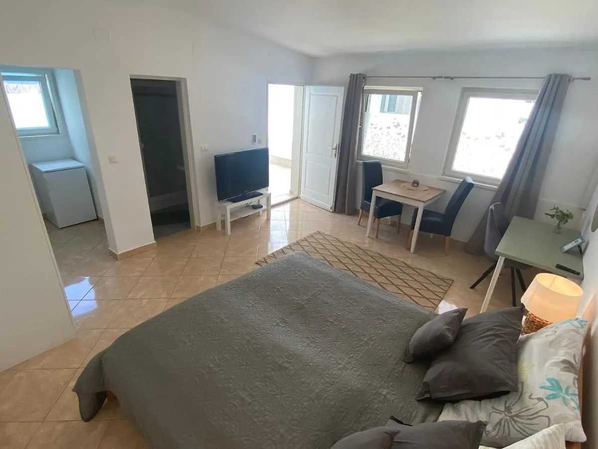 Apartment Anita 3 Porec 0*,